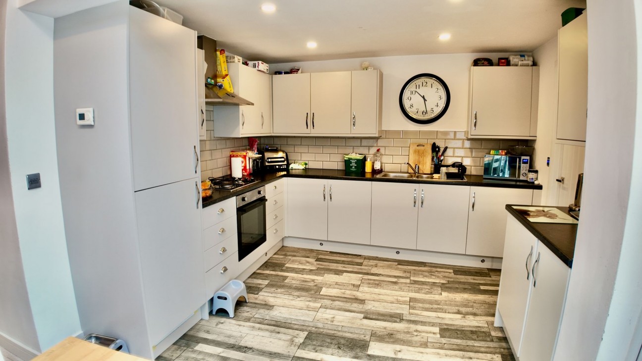 Elizabeth Street, Pentre, CF41