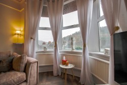 Alexandra Road, Six Bells, NP13