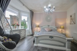 Alexandra Road, Six Bells, NP13