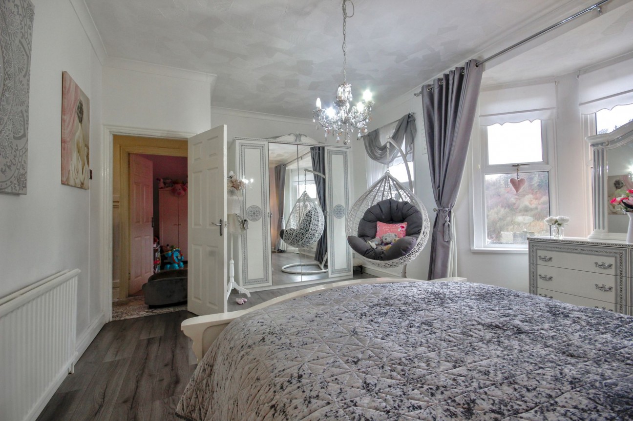 Alexandra Road, Six Bells, NP13