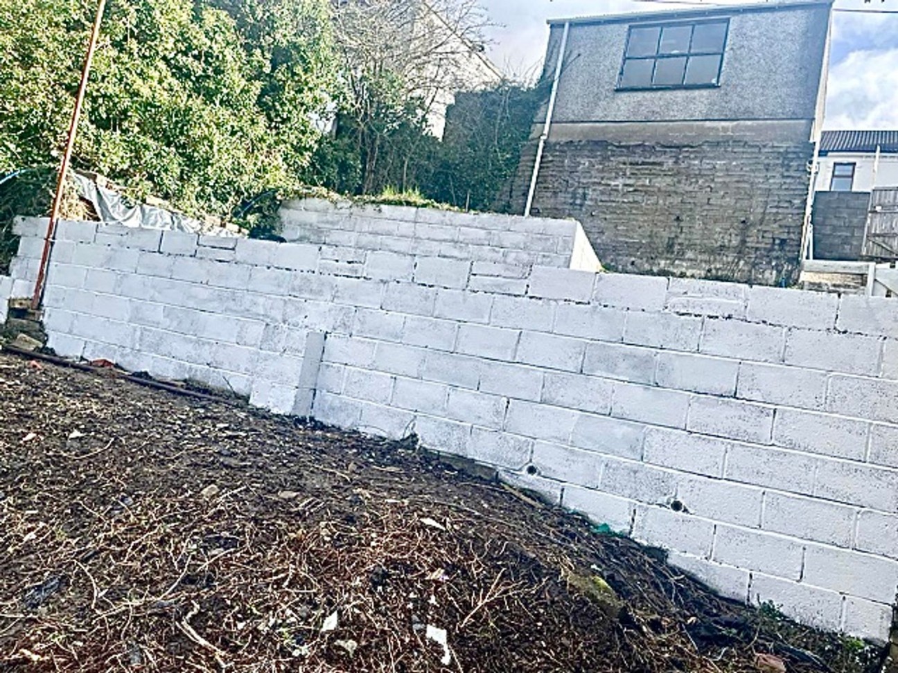 Alexandra Road, Six Bells, NP13