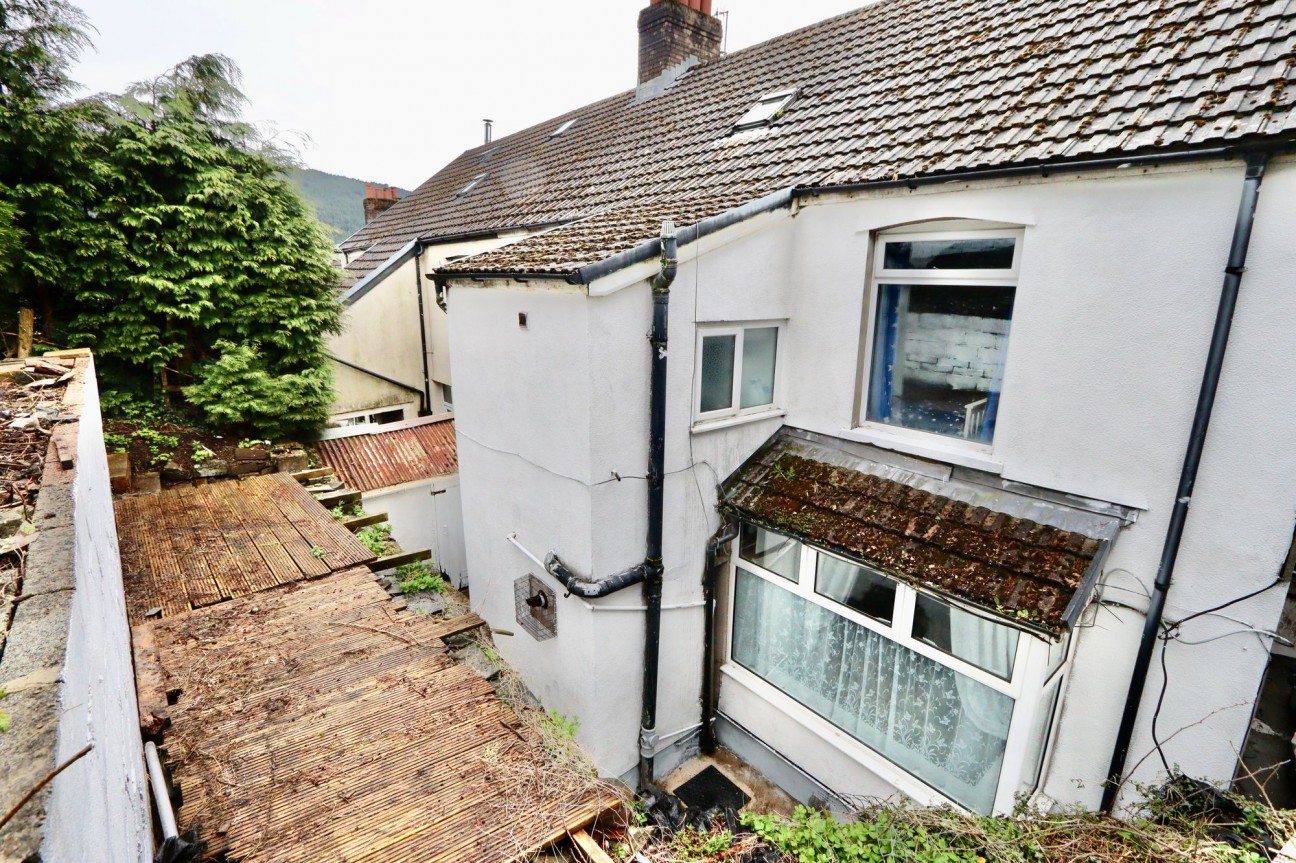Alexandra Road, Six Bells, NP13