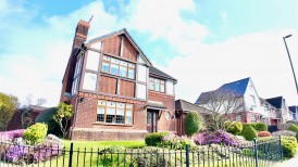 Tir-Berllan, Oakdale, NP12