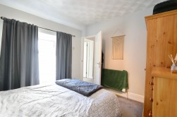 Penmaen Road, Pontllanfraith, NP12