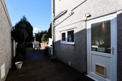 Penmaen Road, Pontllanfraith, NP12