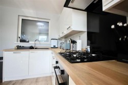 Sunnyview, Argoed, NP12