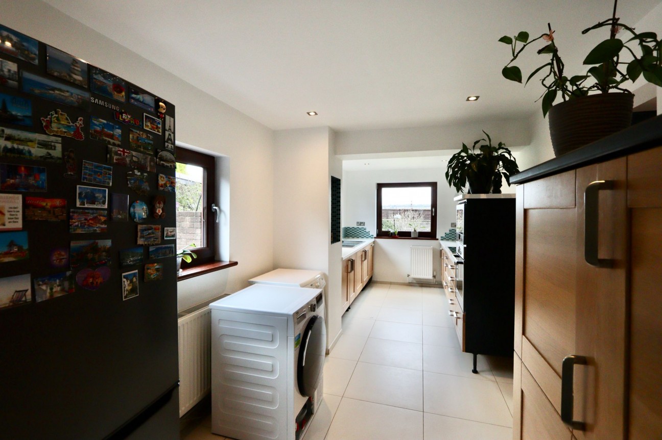 Penmaen Close, Cefn Hengoed, CF82