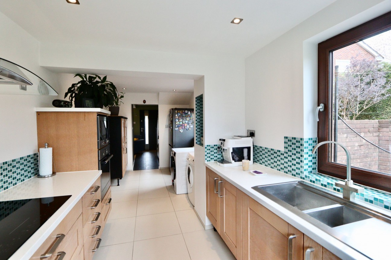 Penmaen Close, Cefn Hengoed, CF82