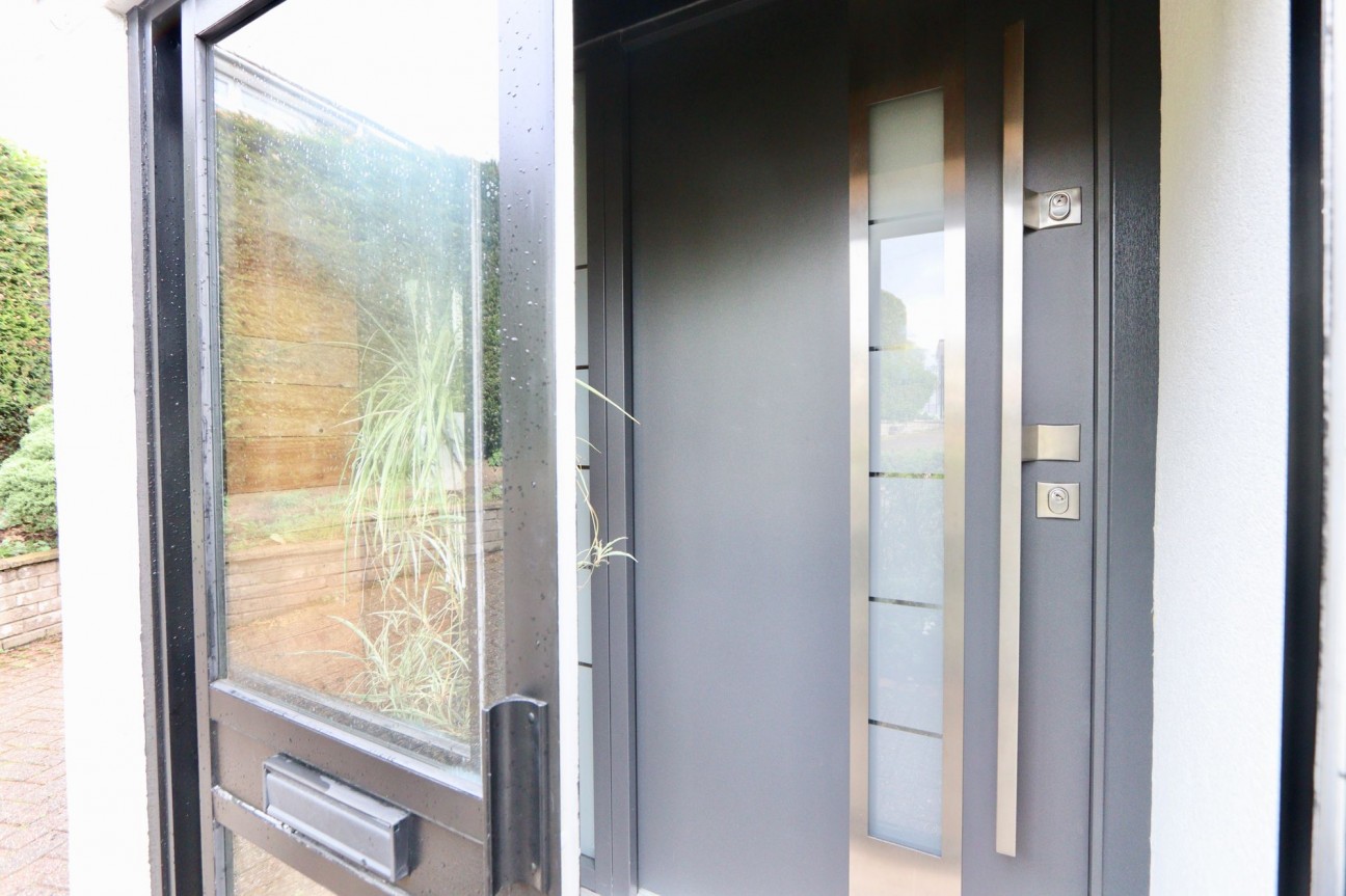 Penmaen Close, Cefn Hengoed, CF82
