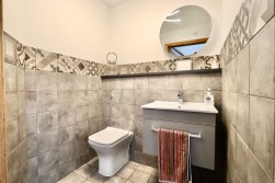 Victoria Road, Fleur De Lis, NP12