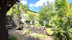 High Street, Argoed, NP12