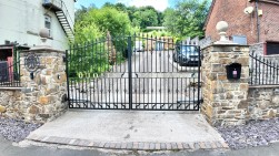 High Street, Argoed, NP12
