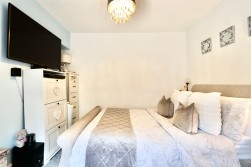 Lancaster Street, Six Bells, NP13