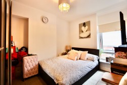 Lancaster Street, Six Bells, NP13