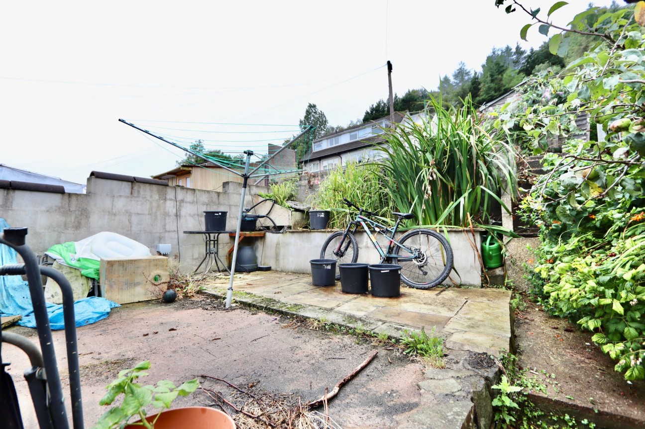 Lancaster Street, Six Bells, NP13