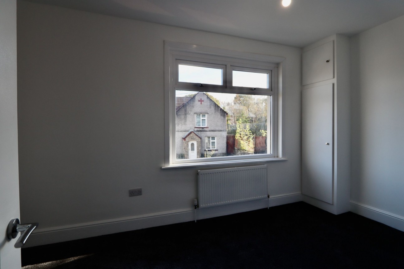 Bryn Road, Cefn Fforest, NP12