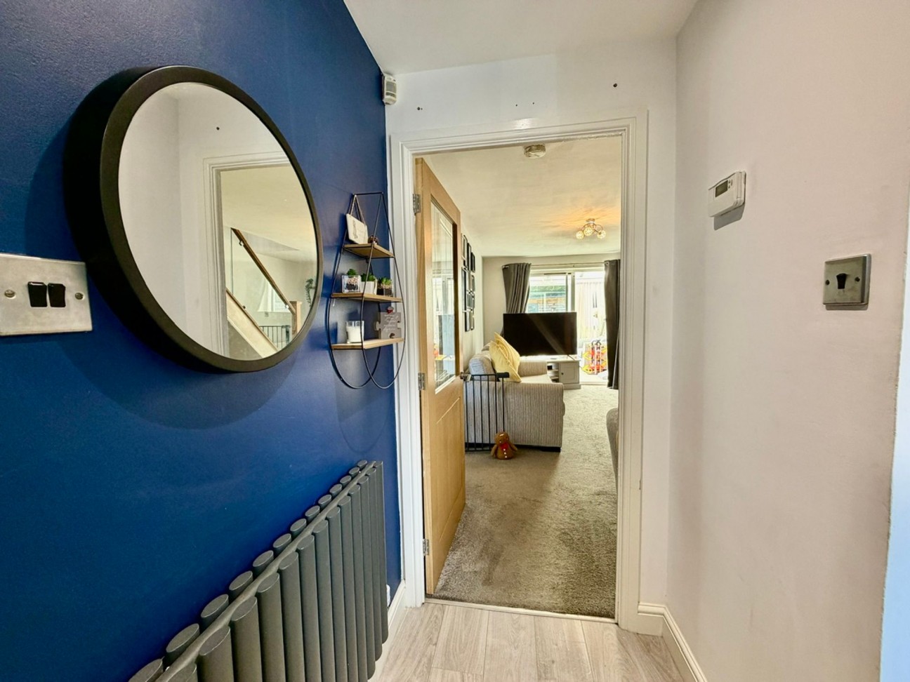 Clos Coed Duon, Blackwood, NP12