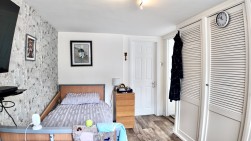 Vancouver Drive, Penmaen, NP12
