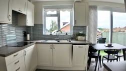 Vancouver Drive, Penmaen, NP12