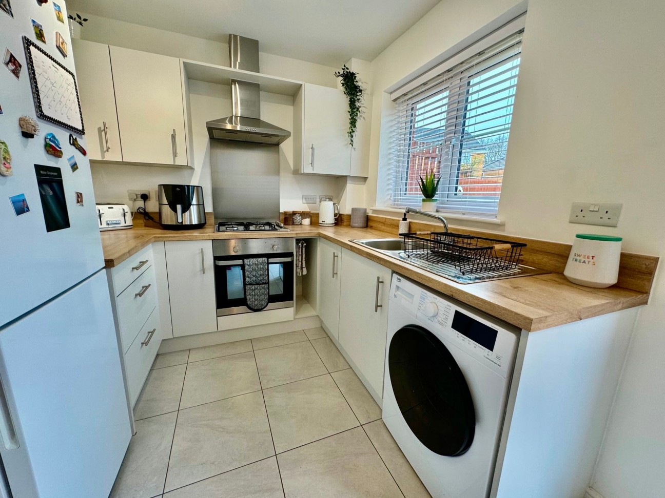 Clos Oakdale, Gellihaf, NP12