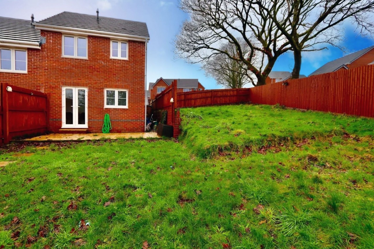 Clos Oakdale, Gellihaf, NP12