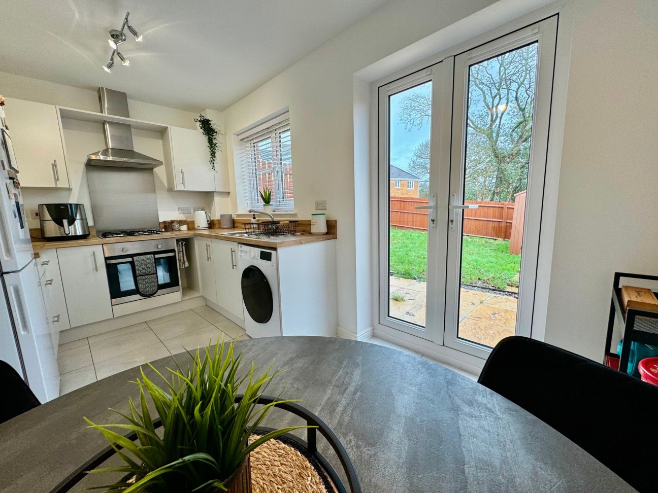 Clos Oakdale, Gellihaf, NP12