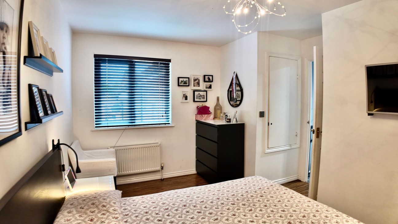 Pleasant Close, Pontllanfraith, NP12