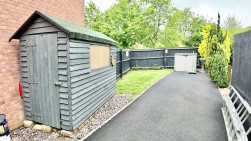 Pleasant Close, Pontllanfraith, NP12