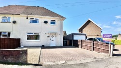 Upland Road, Pontllanfraith, NP12