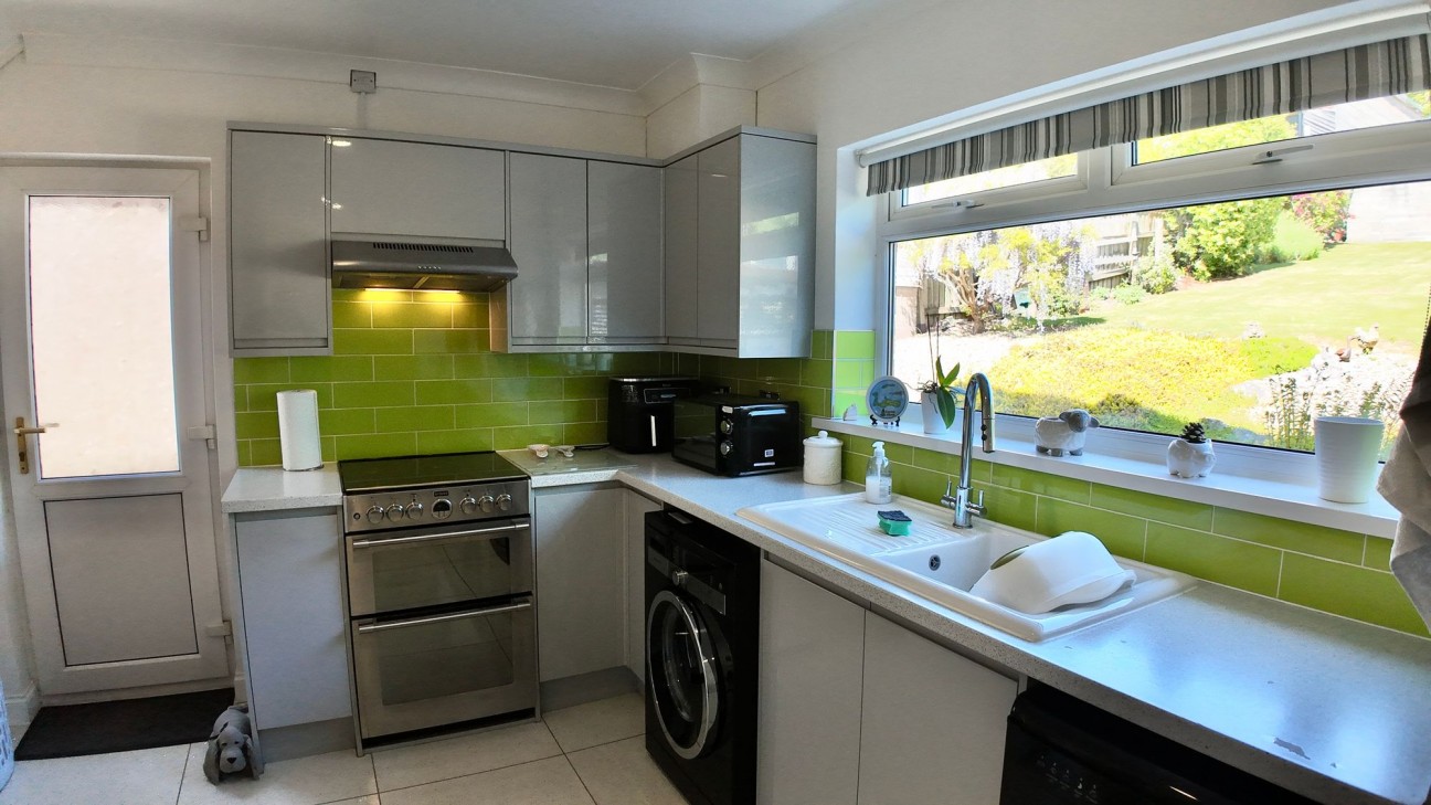 High Meadow, Abercarn, NP11