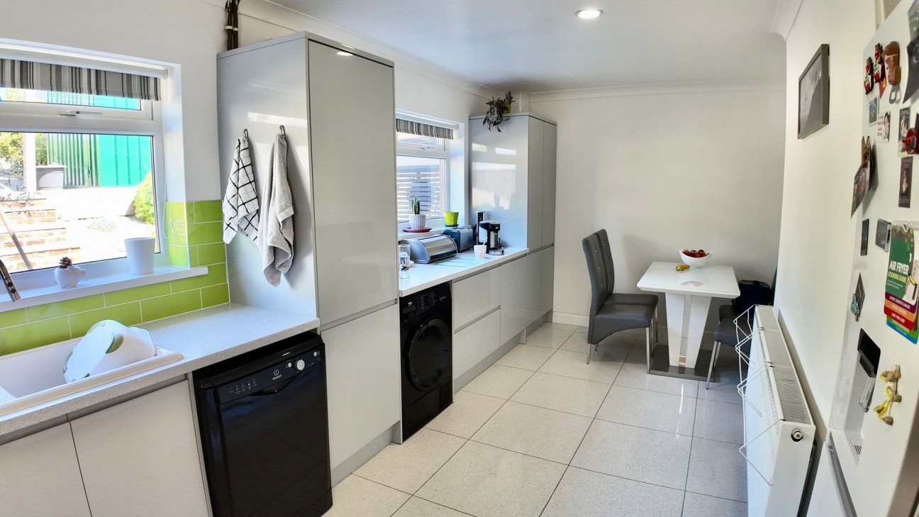 High Meadow, Abercarn, NP11