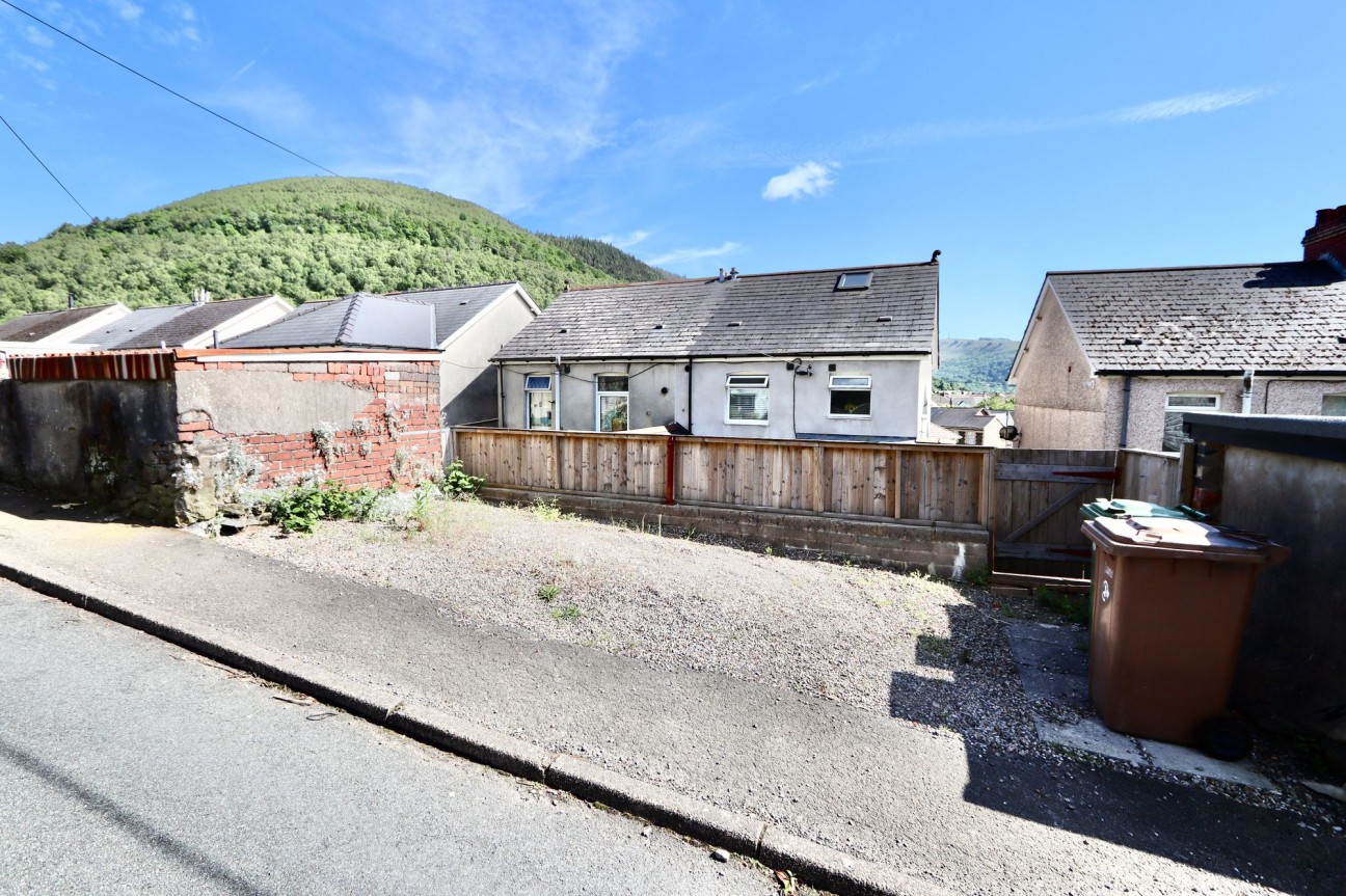 Park Street, Cwmcarn, NP11