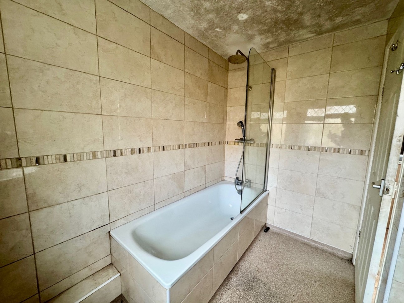 Islwyn Terrace, Pontllanfraith, NP12