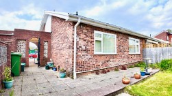 Rolls Avenue, Penpedairheol, CF82