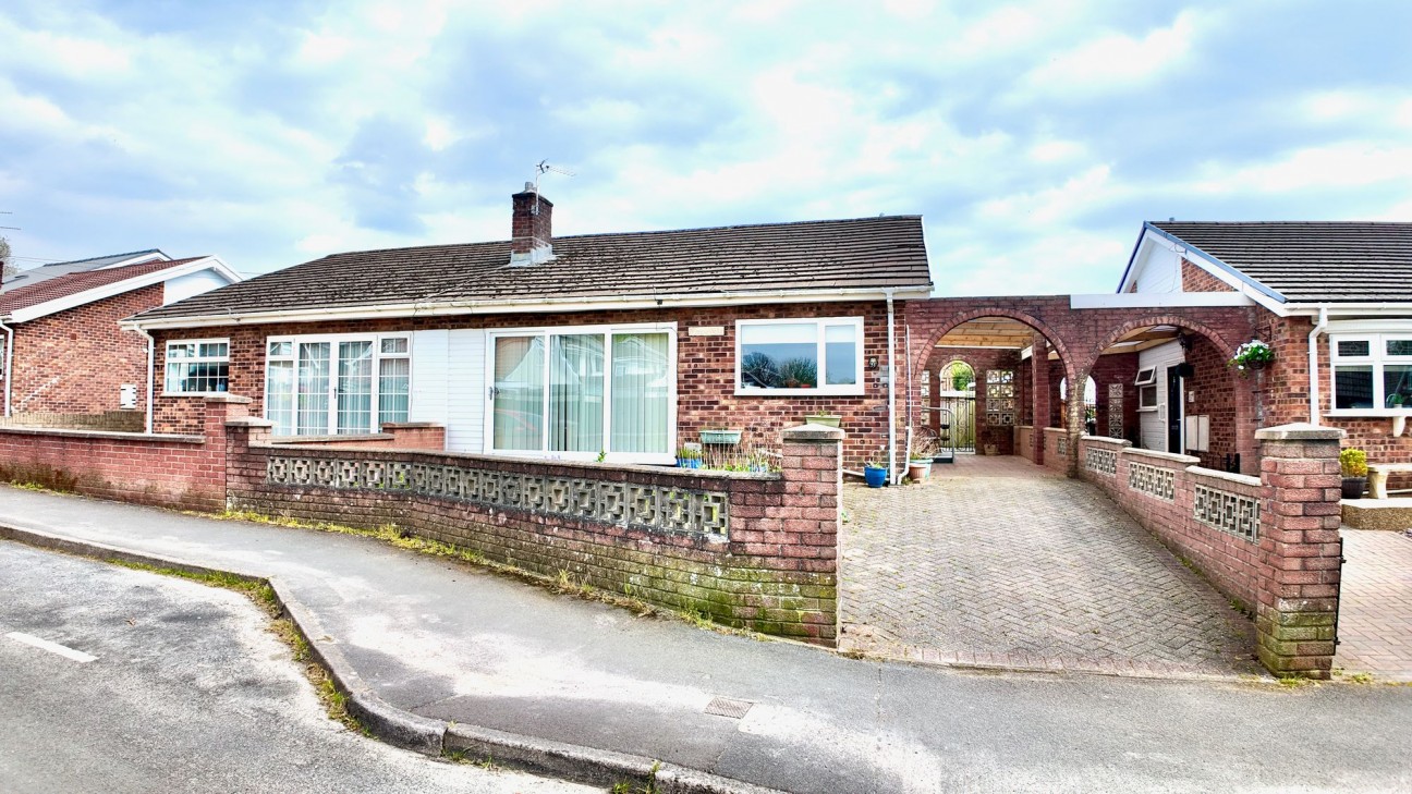 Rolls Avenue, Penpedairheol, CF82
