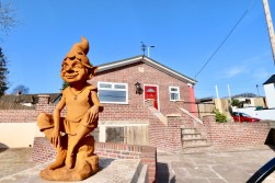 Heol Fargoed, Bargoed, CF81