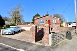 Heol Fargoed, Bargoed, CF81