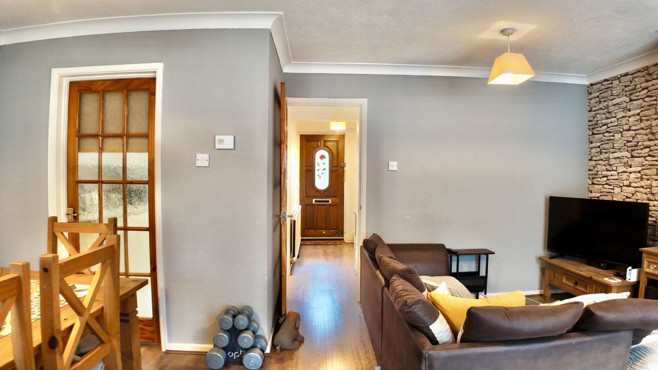 Fields Road, Oakfield, NP44