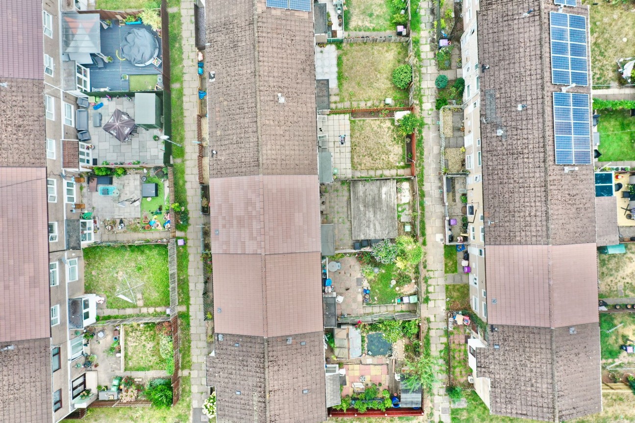 Fields Road, Oakfield, NP44