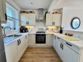 Brynhyfryd Terrace, Brynithel, NP13