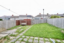 Llwyn-On Crescent, Oakdale, NP12