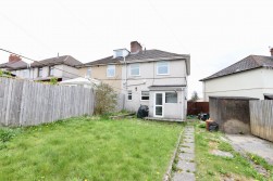 Llwyn-On Crescent, Oakdale, NP12