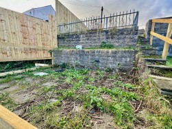 Penrhiwfer Road, Tonypandy, CF40
