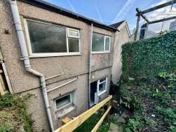 Penrhiwfer Road, Tonypandy, CF40