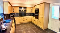 Cefn Road Upper, Deri, CF81
