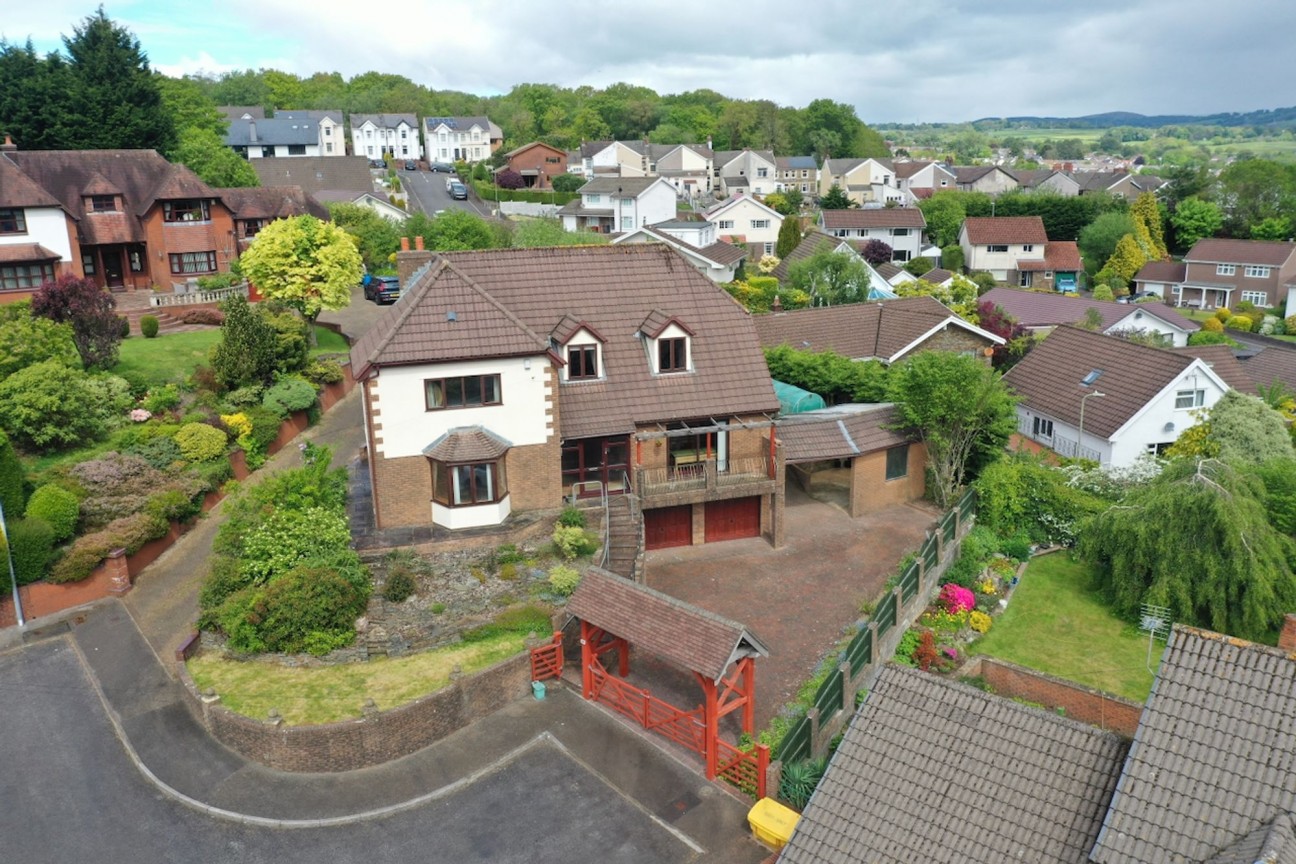 Aspen Avenue, Blackwood, NP12