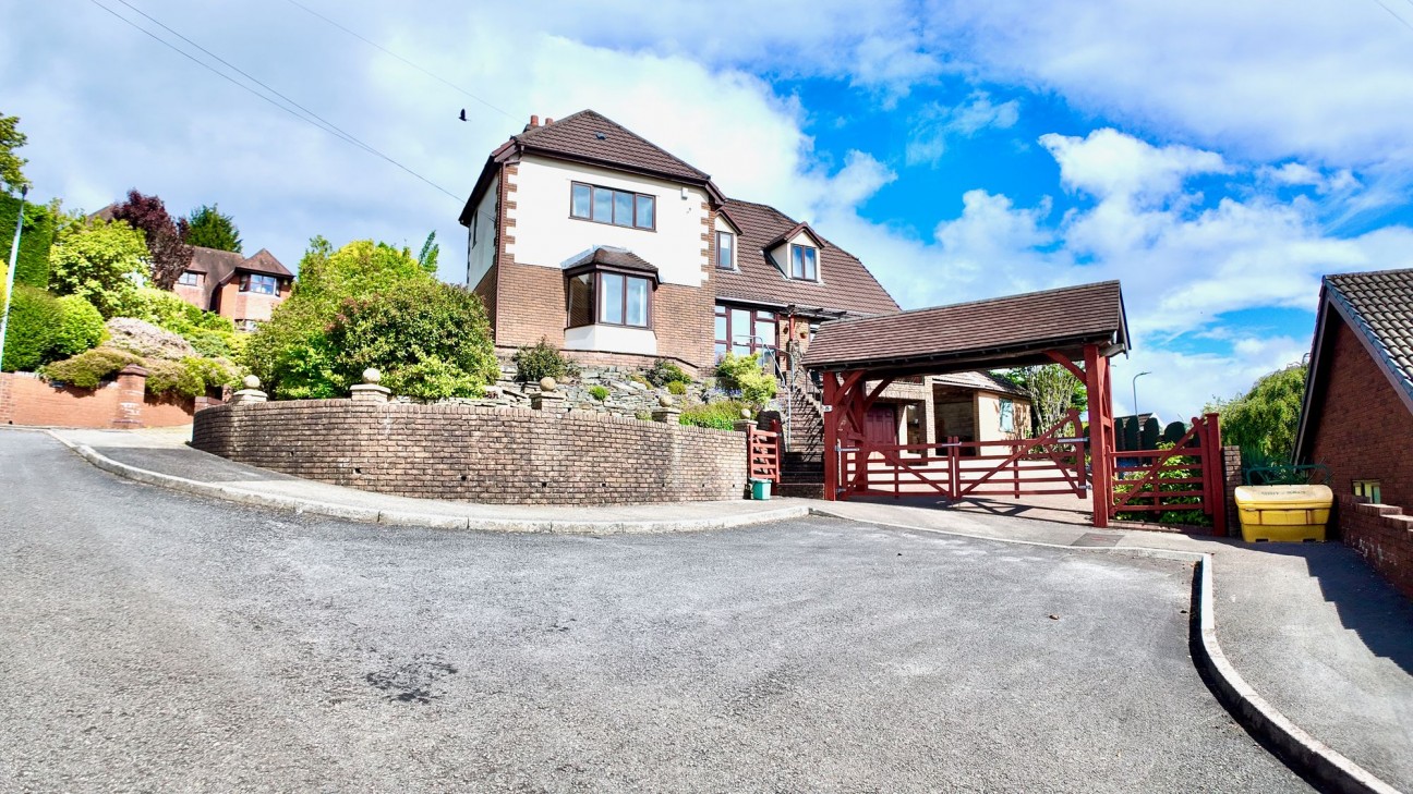 Aspen Avenue, Blackwood, NP12