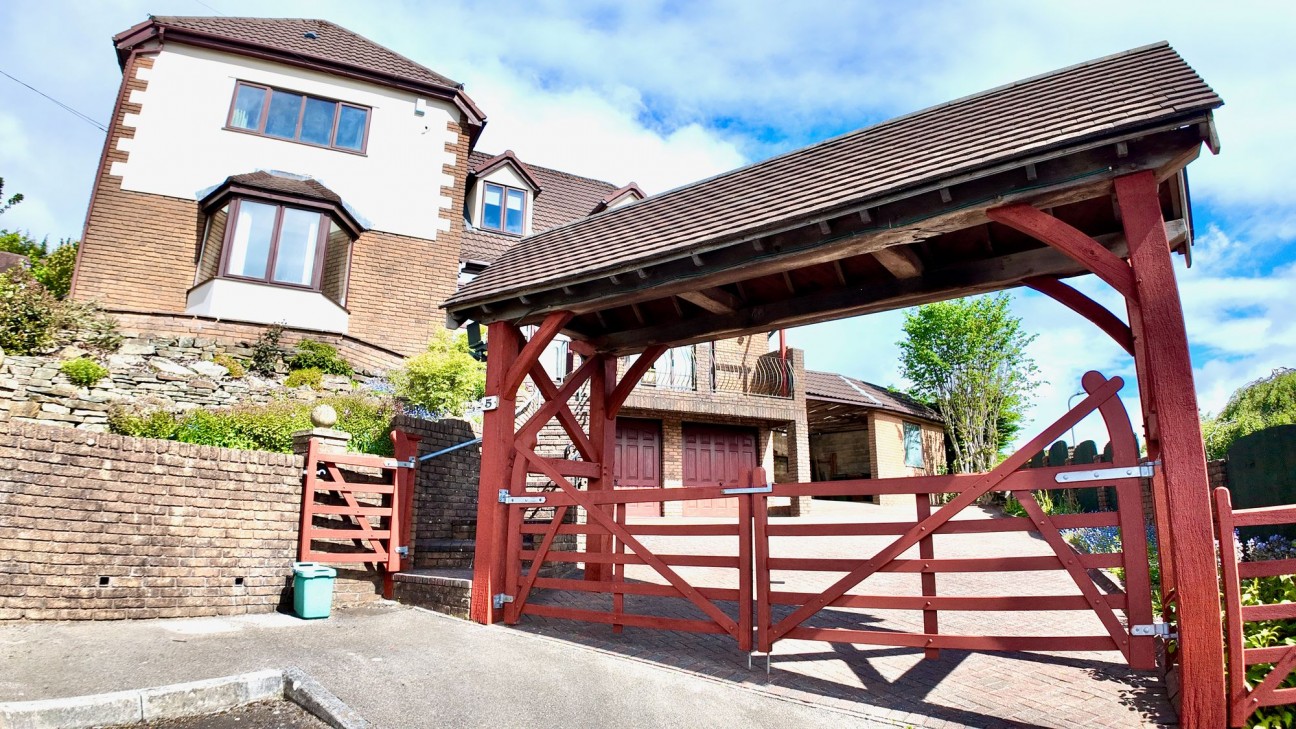 Aspen Avenue, Blackwood, NP12