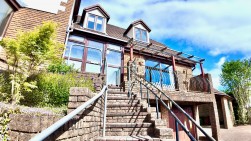 Aspen Avenue, Blackwood, NP12