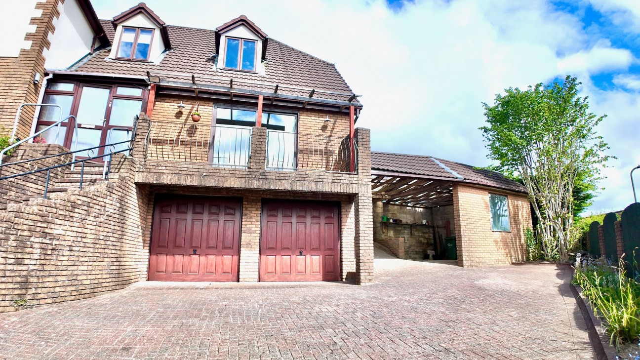 Aspen Avenue, Blackwood, NP12